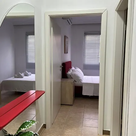 Nest Apartment *