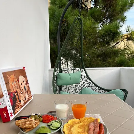Nest Apartman Durrës